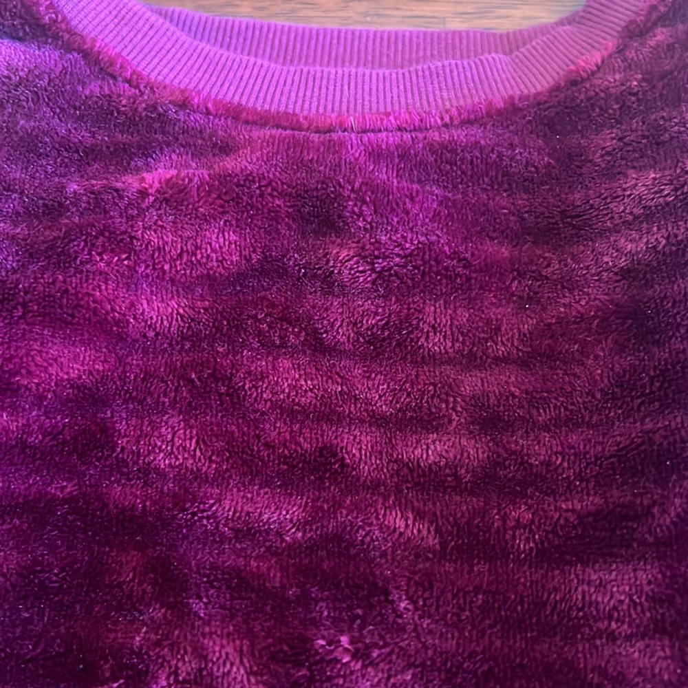 Sweater - Picture 2 of 3